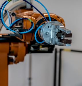 Startup uczący dzieci robotyki i programowania