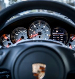 Jak łatwo ukraść auto bezkluczykowe?