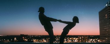 para o zachodzie słońca