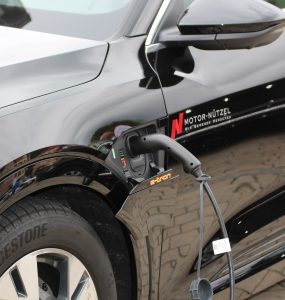 samochody elektryczne